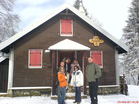 Equipe au chalet...